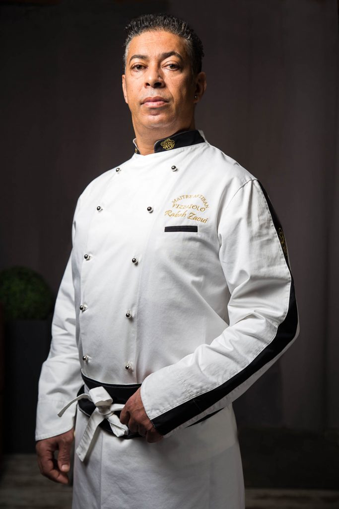 Portrait du chef Rabah Zaoui, fondateur de l'école de formation en pizza.